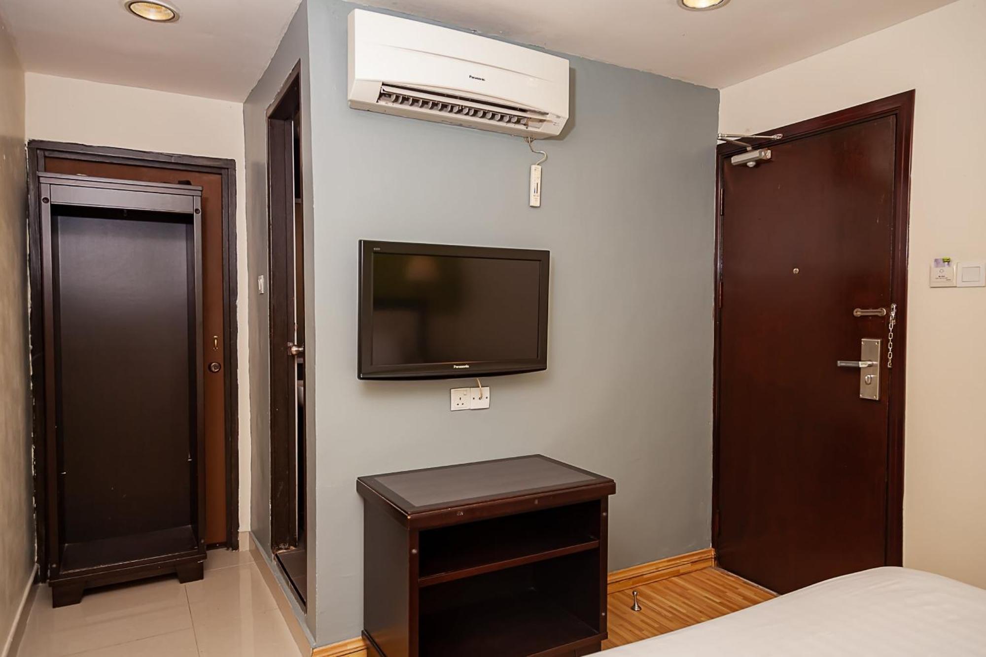 Super Oyo 90055 Mansion Inn Sibu Buitenkant foto