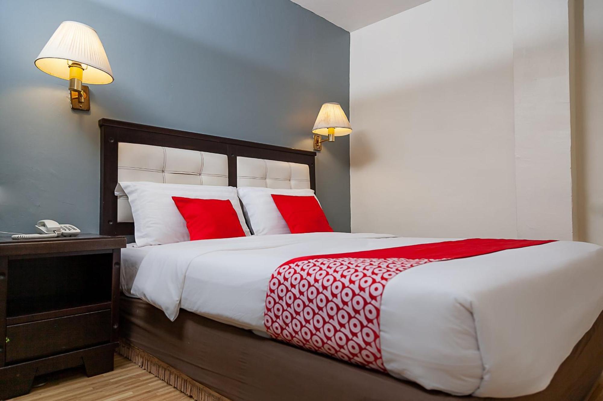 Super Oyo 90055 Mansion Inn Sibu Buitenkant foto