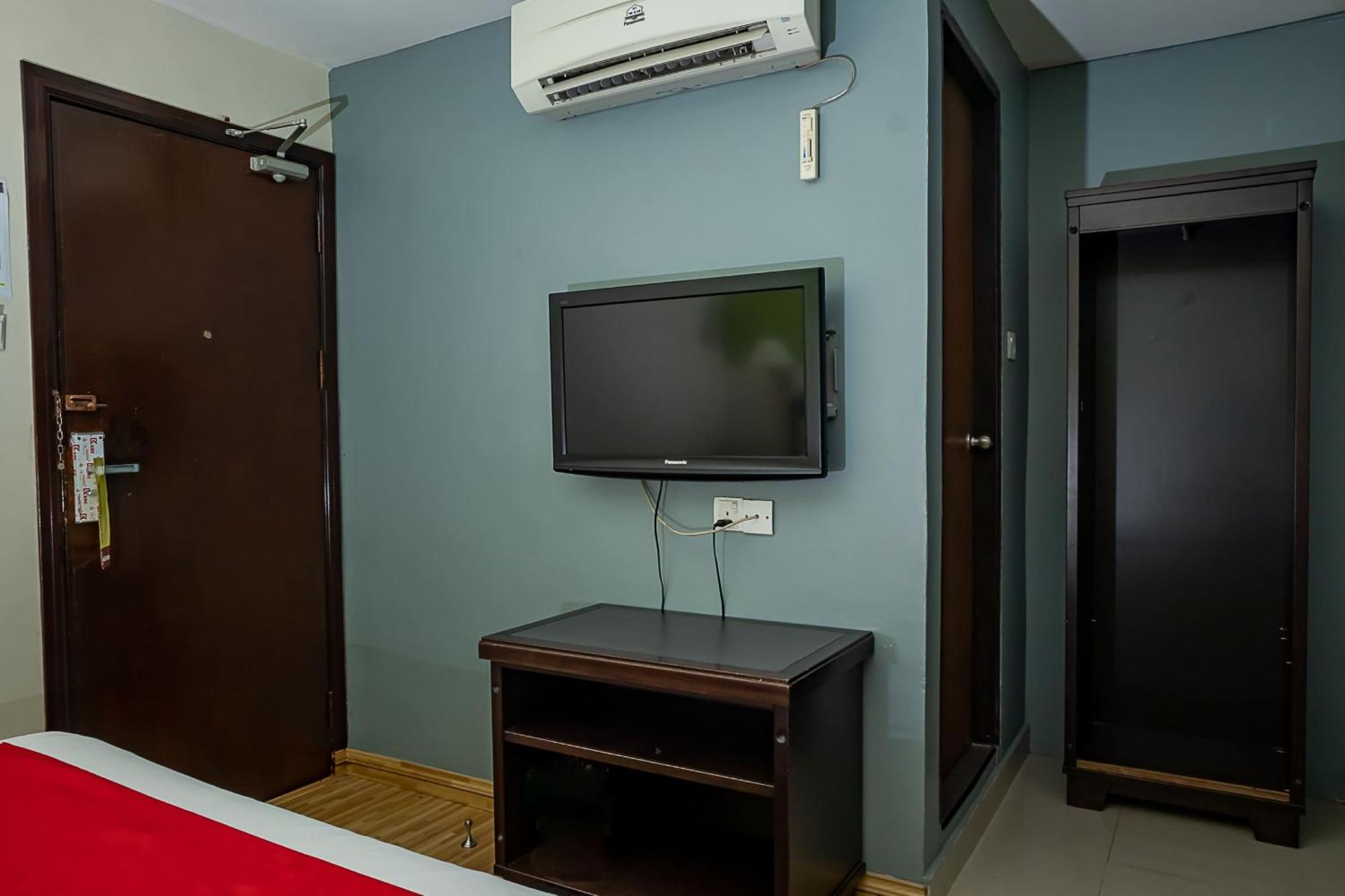 Super Oyo 90055 Mansion Inn Sibu Buitenkant foto
