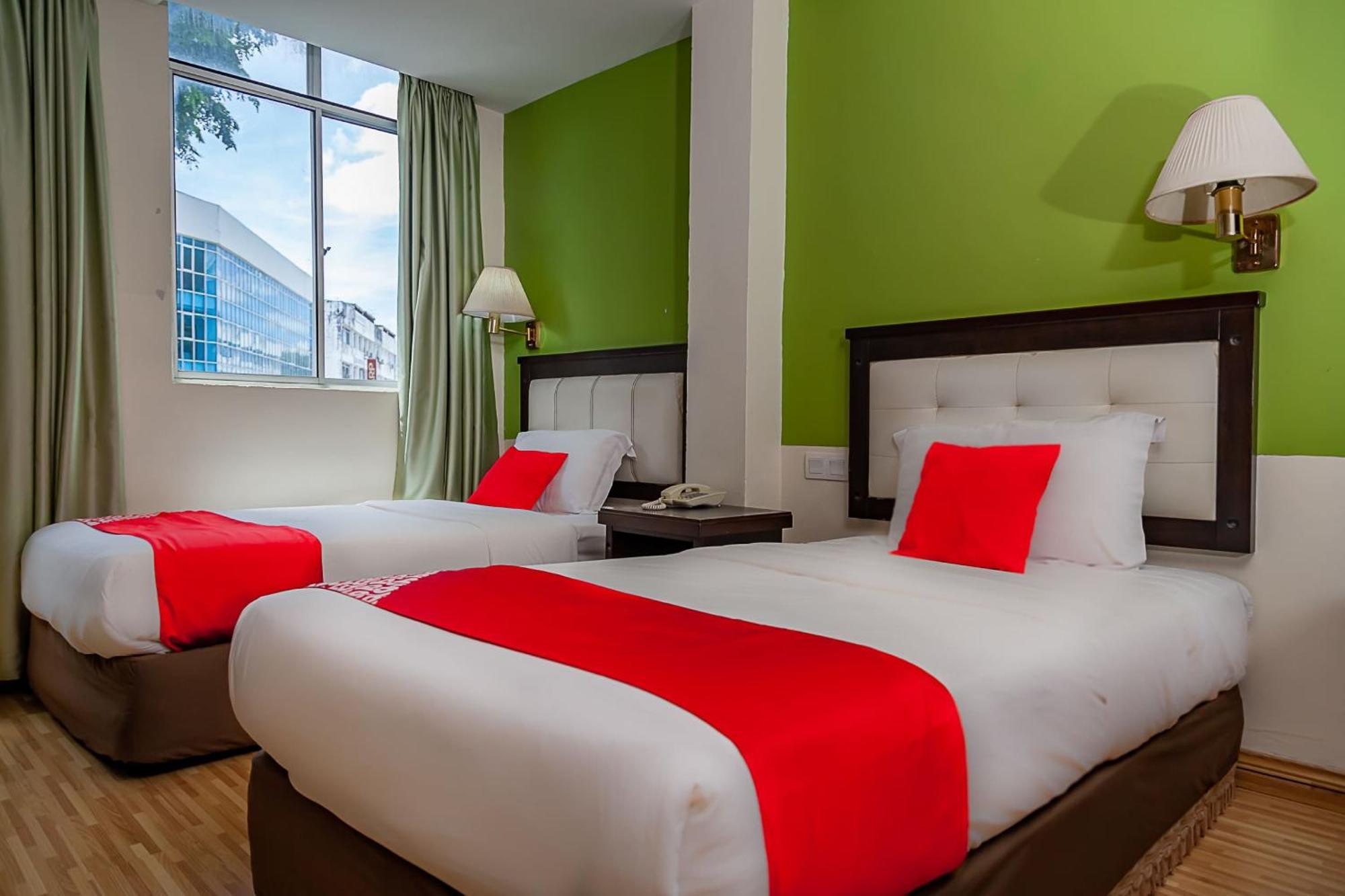 Super Oyo 90055 Mansion Inn Sibu Buitenkant foto