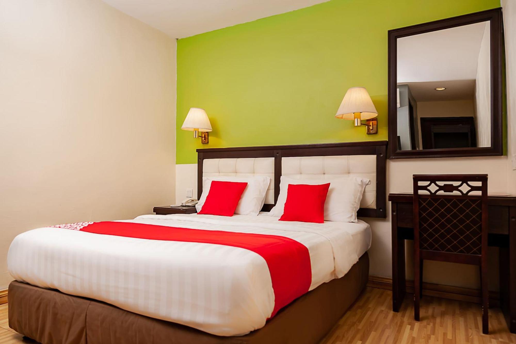 Super Oyo 90055 Mansion Inn Sibu Buitenkant foto