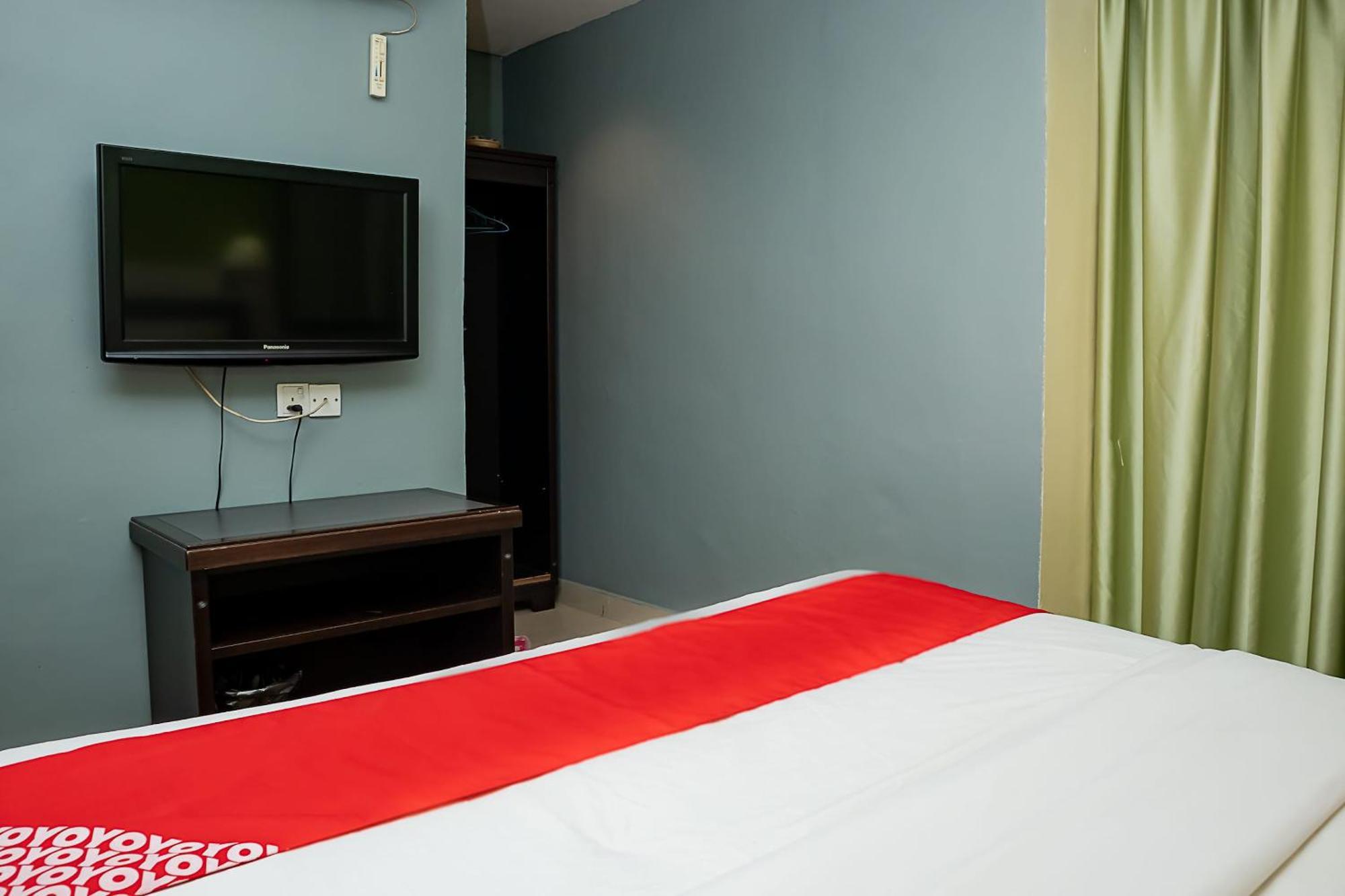 Super Oyo 90055 Mansion Inn Sibu Buitenkant foto