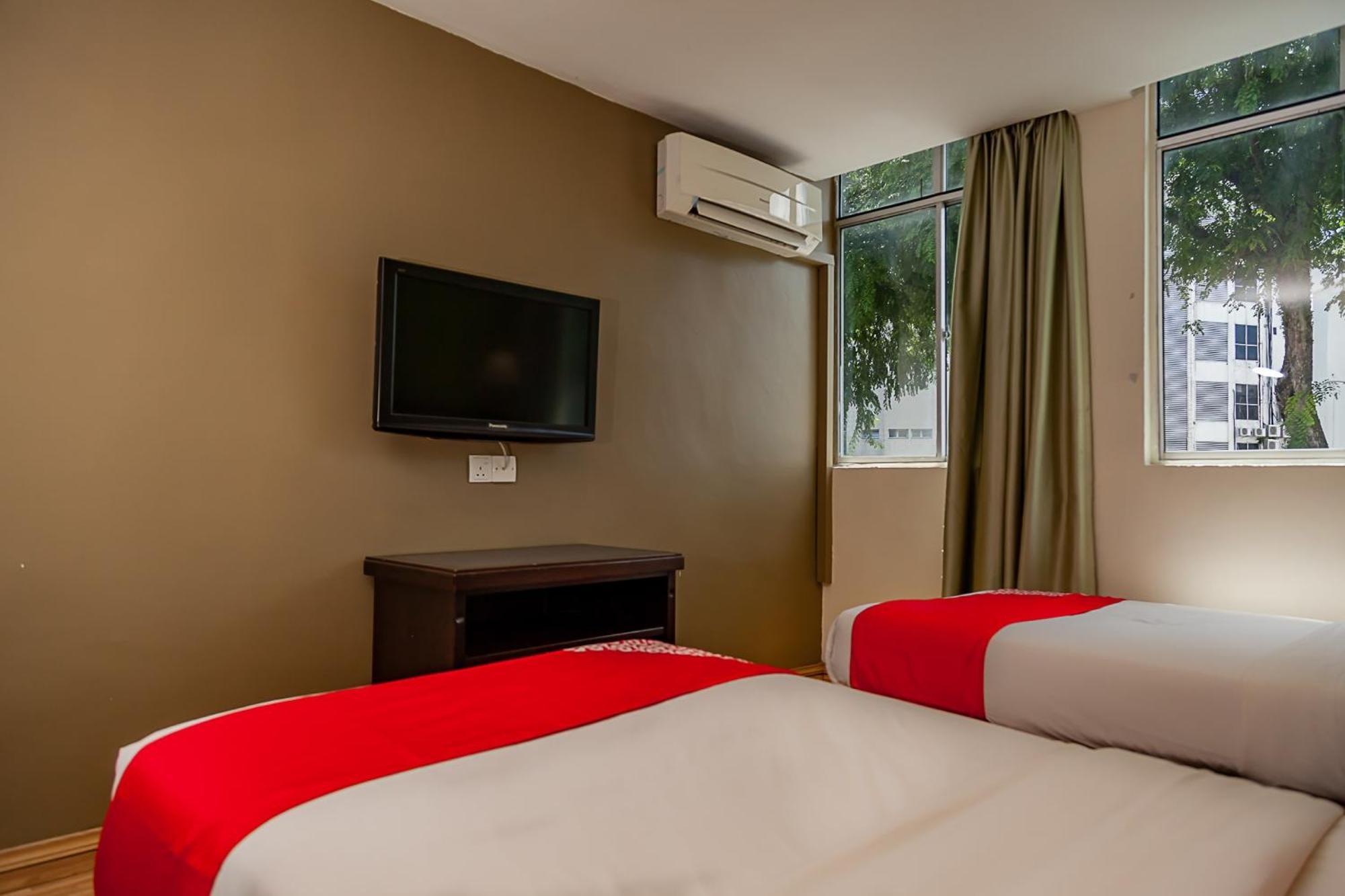 Super Oyo 90055 Mansion Inn Sibu Buitenkant foto