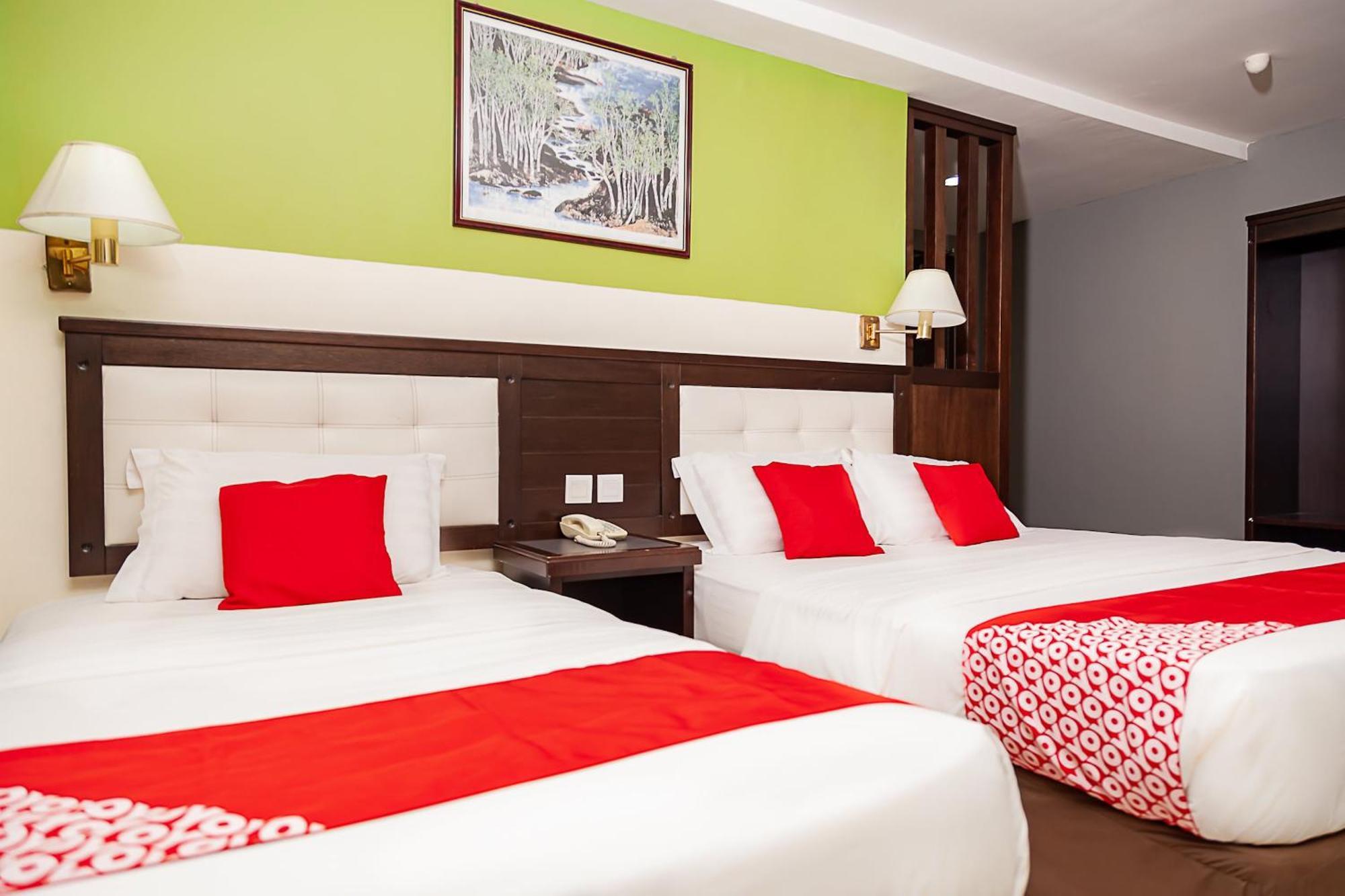 Super Oyo 90055 Mansion Inn Sibu Buitenkant foto